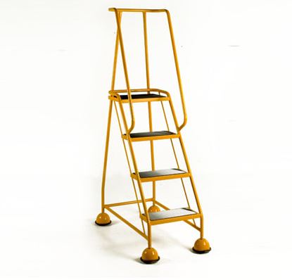 Safety 4 Step ladder S011 4 STEP TREAD